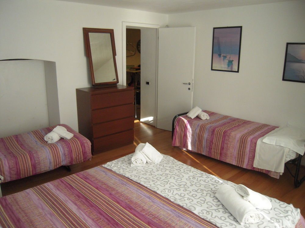 Bed And Breakfast Al Viale Papa Giovanni Bergamo Exterior photo